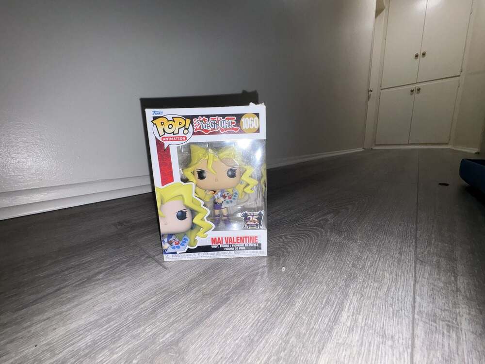 Funko Pop Animation: Yu-Gi-Oh! - Mai Valentine #1060 25th Anniversary Vinyl Figu